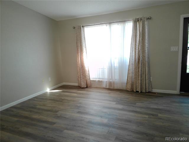 Building Photo - 5030 Montebello Pl