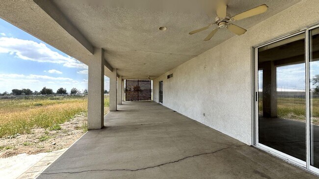 Building Photo - 3 Bedroom 2 Bath Home Located on Large Lot in Cherry Valley!