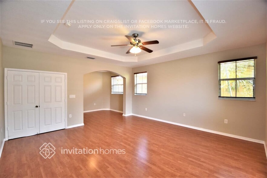 Building Photo - 3066 SW 155th Ave