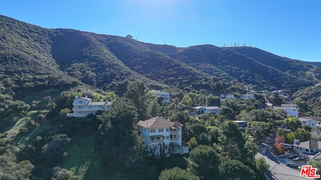 Building Photo - 456 S McKnight Rd