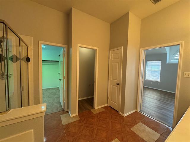 Building Photo - 5913 Big Pine Dr