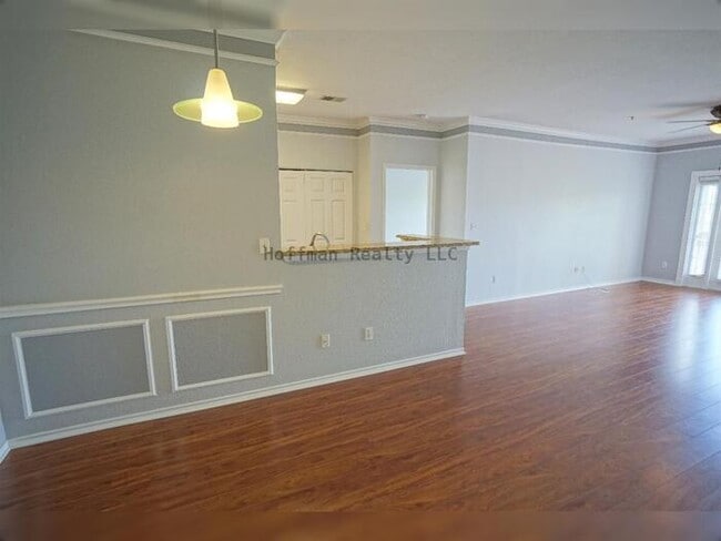 Building Photo - Beach Walk Condo | 2BR/2BA with Bay Views