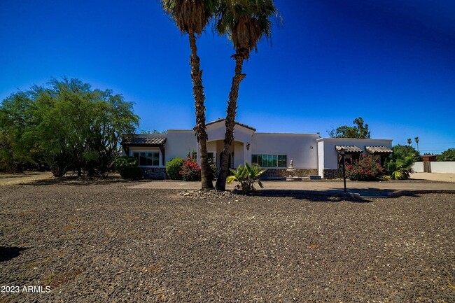 Building Photo - 12210 N 67th St