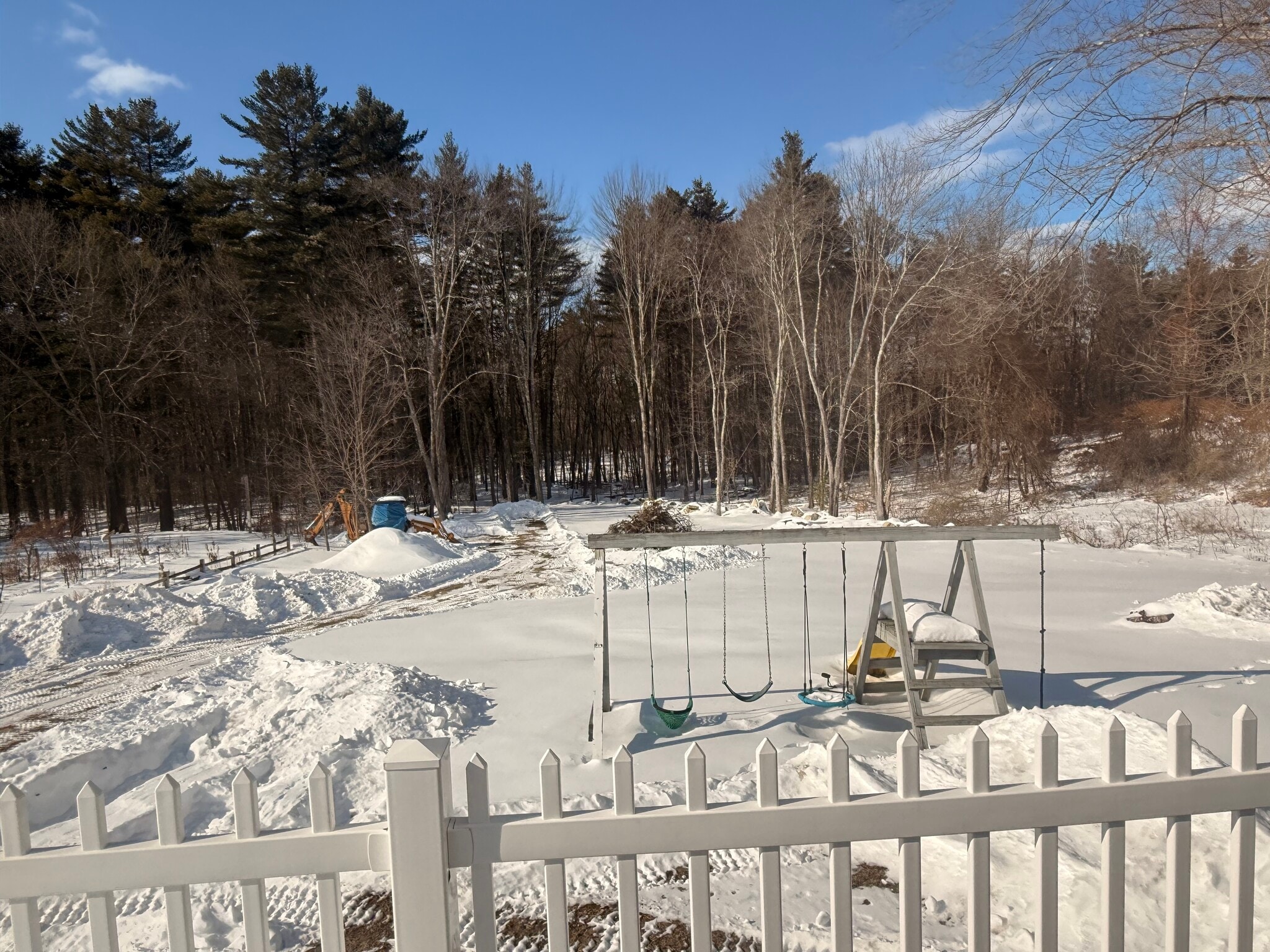 Building Photo - 1230 Smyth Rd