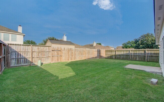Building Photo - 4506 Knights Ct