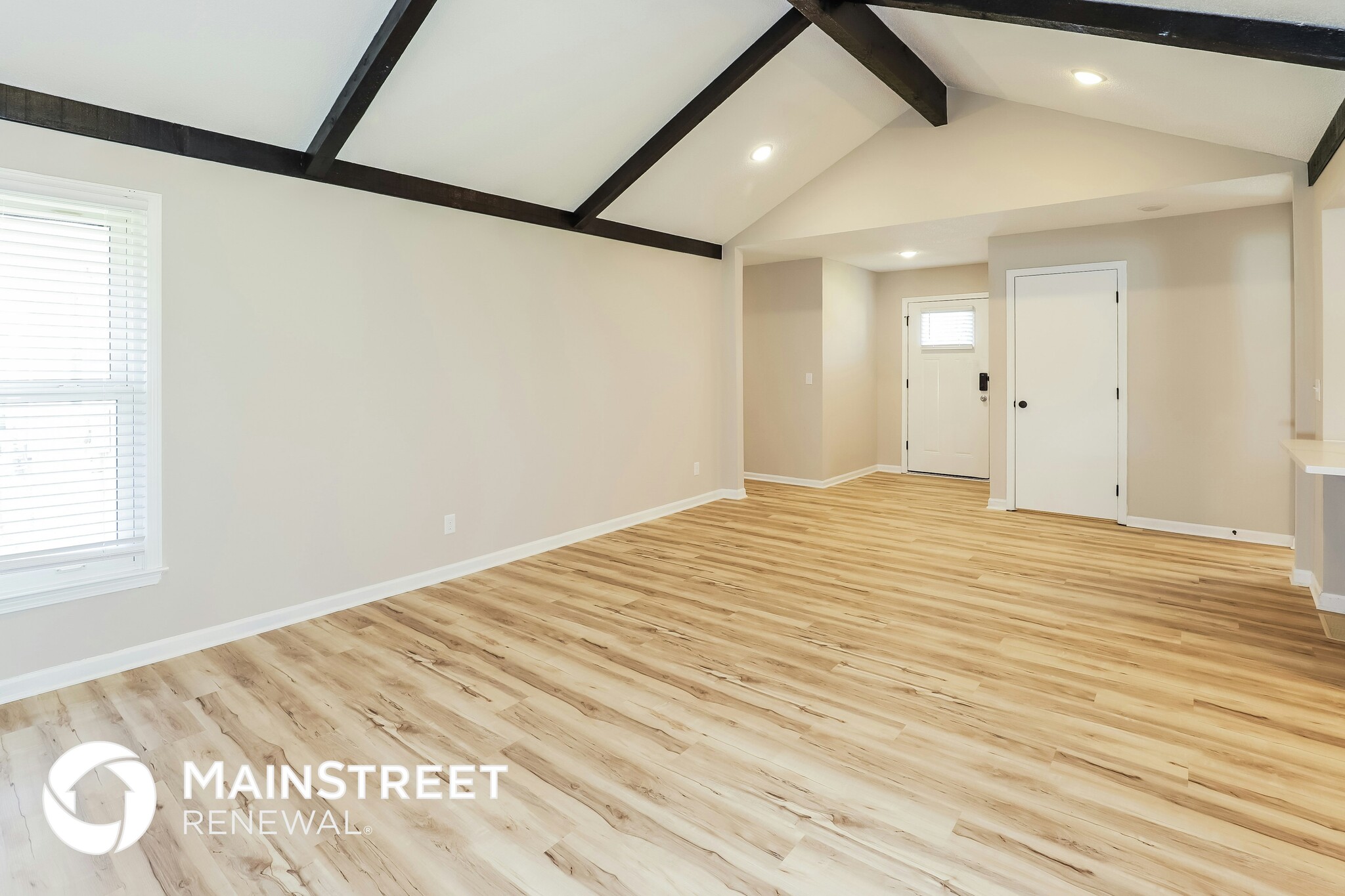 Building Photo - 8702 Linda Ln