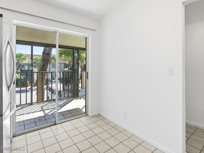 Building Photo - 4130 Looking Glass Ln