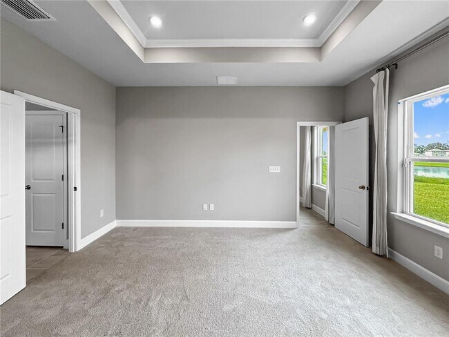 Building Photo - 10009 Daybreak Glen
