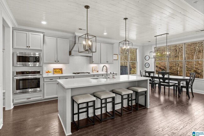 Building Photo - 4343 Cahaba Bend