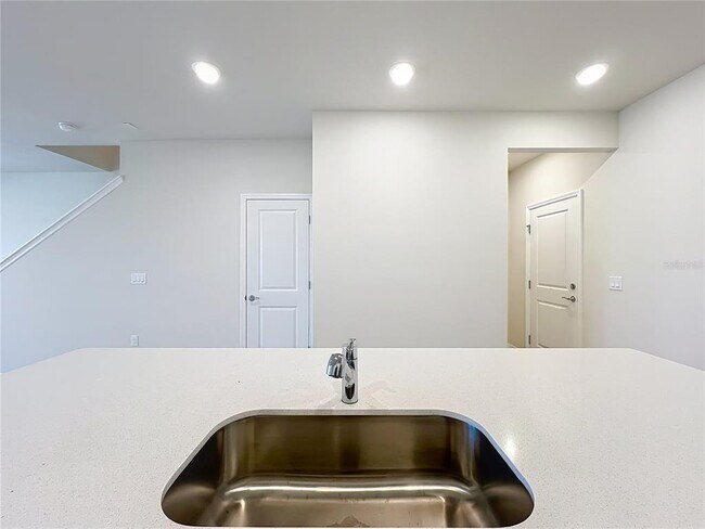 Building Photo - 6322 Tabebuia Pkwy