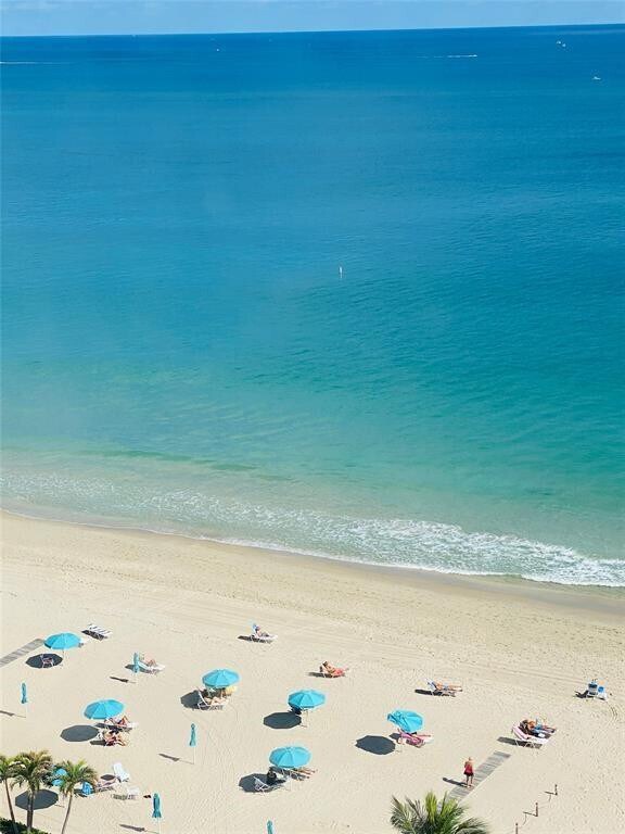 Building Photo - 3700 Galt Ocean Dr