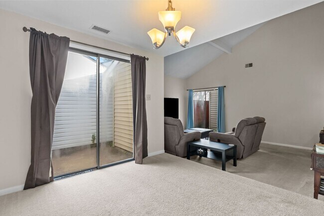 Building Photo - House for Rent in Virginia Beach!