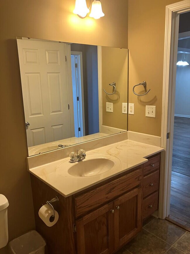 Building Photo - 2745 Navigator Cir