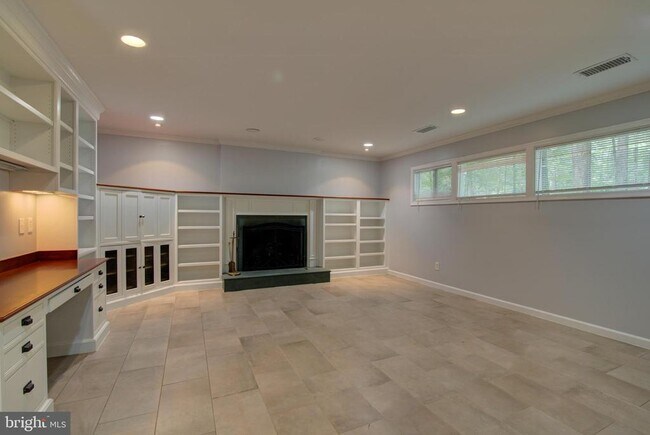 Building Photo - 11621 Sourwood Ln
