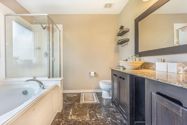 Building Photo - 3115 Orange St