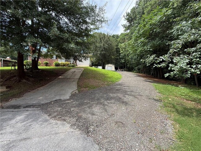 Building Photo - 6271 Mountain Ct SE