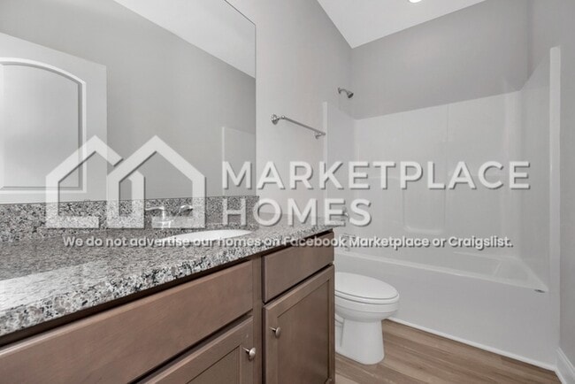 Building Photo - 129 Rose Vly Dr