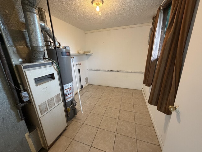 Building Photo - 6825 N Brown Station Dr