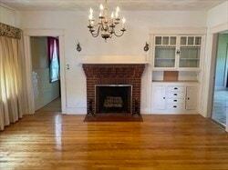 Building Photo - 446 Chandler St