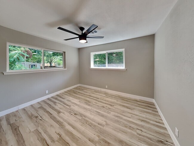 Building Photo - UPDATED AND MODERN! EVERYTHING IS NEW! $50...