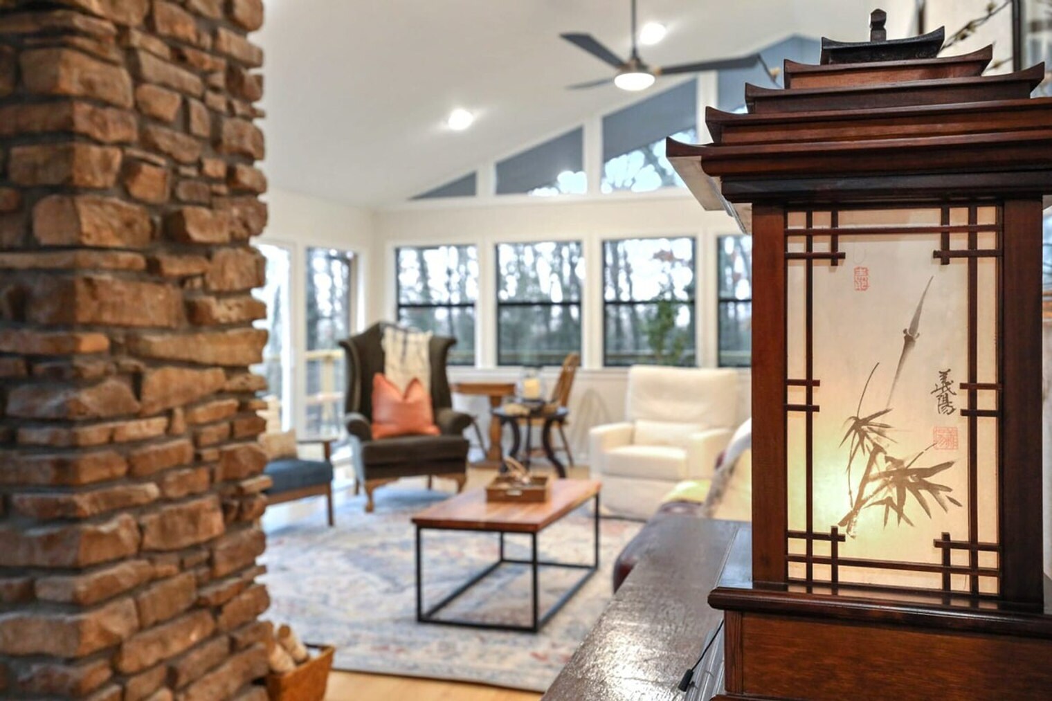 Building Photo - 1232 S Dinsmore Trail