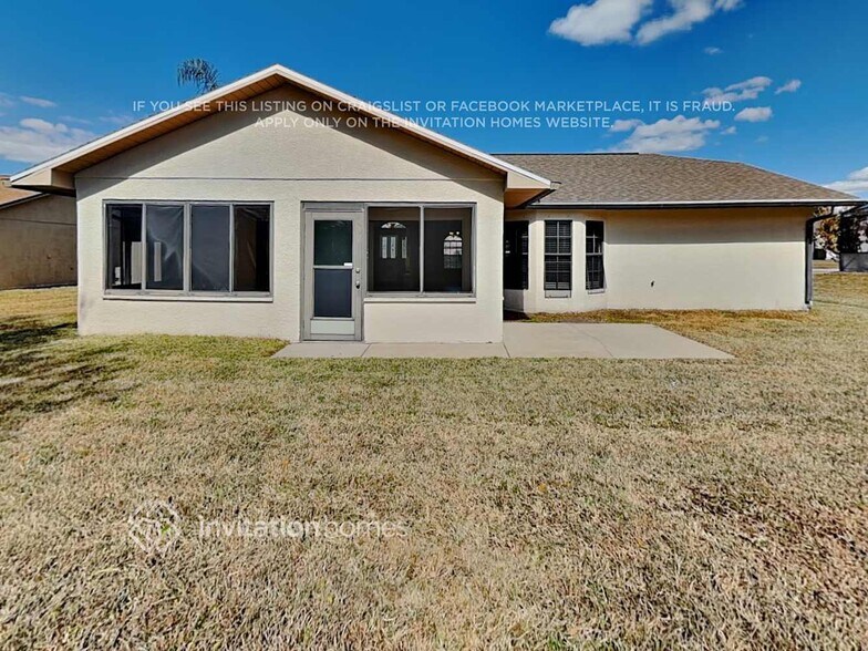 Building Photo - 2215 Deata Ct
