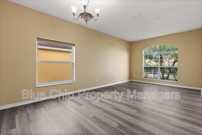 Building Photo - 5846 Manchester Bridge Dr