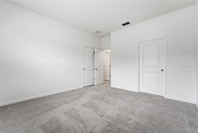 Building Photo - 2228 Red Sun St