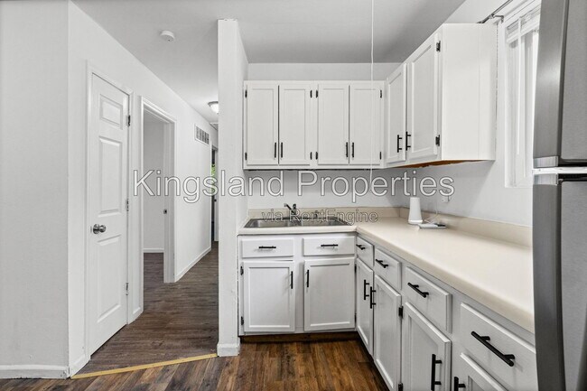 Building Photo - 116 Barto Dr