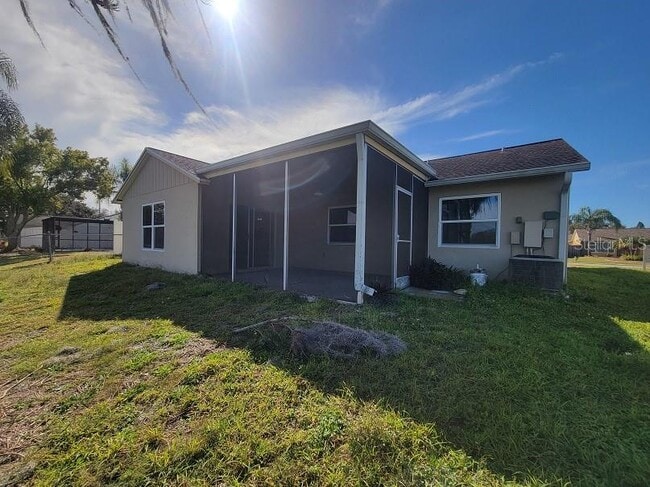 Building Photo - 3128 Munson St