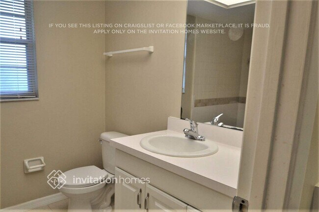 Building Photo - 1405 Barcelona Ct