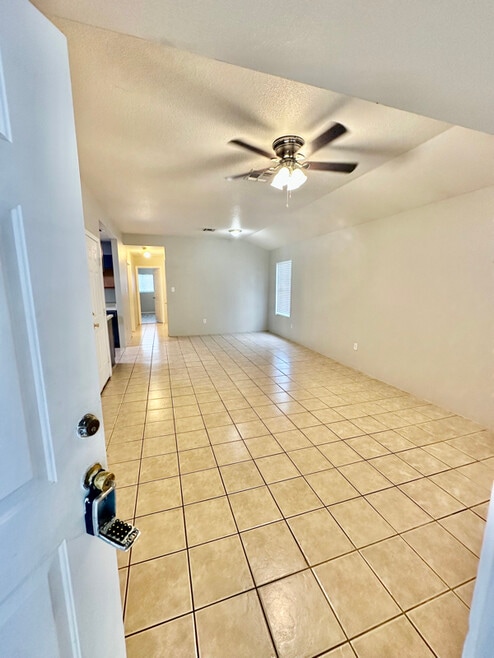 Building Photo - 4313 Covenant Ct