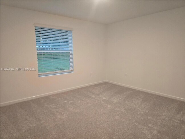 Building Photo - 16731 NW 144 St