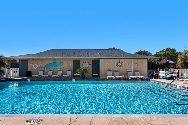 Building Photo - 3795 Scenic Hwy 98