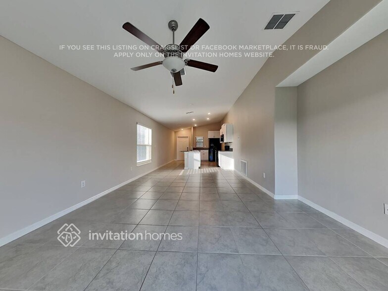 Building Photo - 7115 King Crk Dr