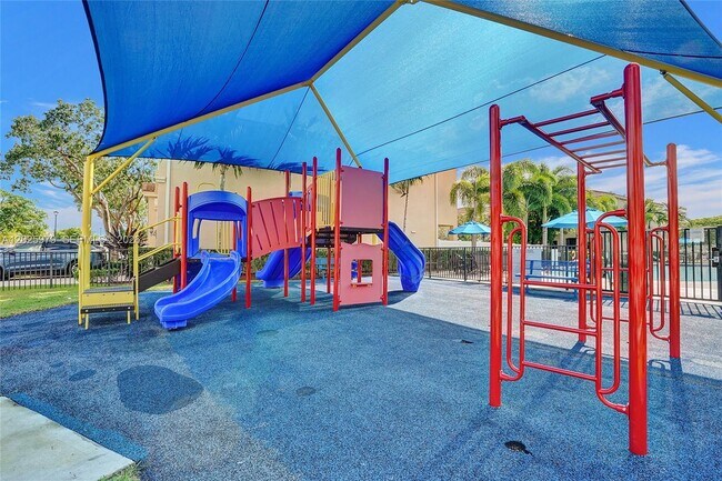 Building Photo - 650 NE 191st Terrace
