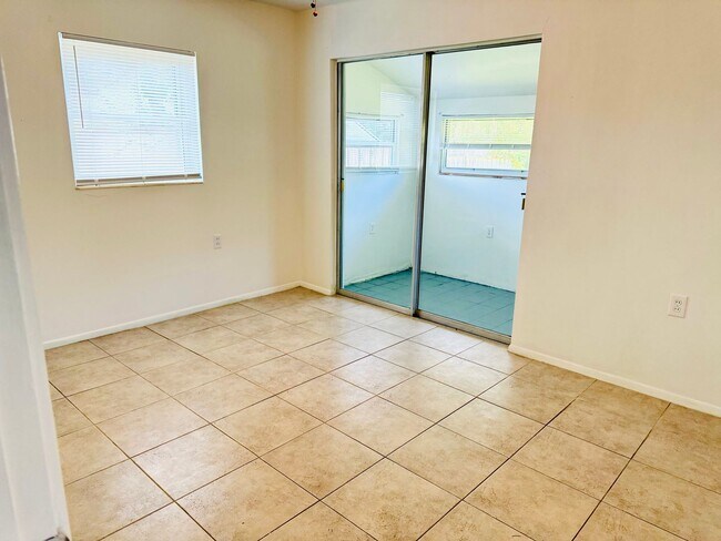 Building Photo - 14205 Allison Dr