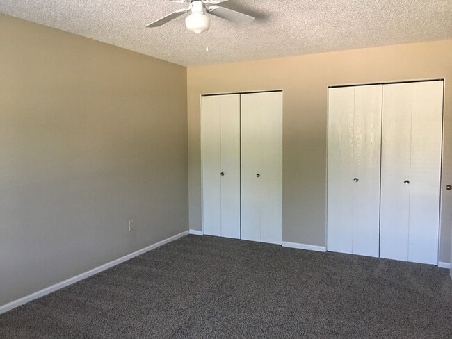 Building Photo - Property in Park Hill School District!