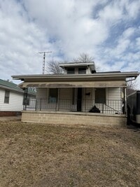 Building Photo - Cute bungalow