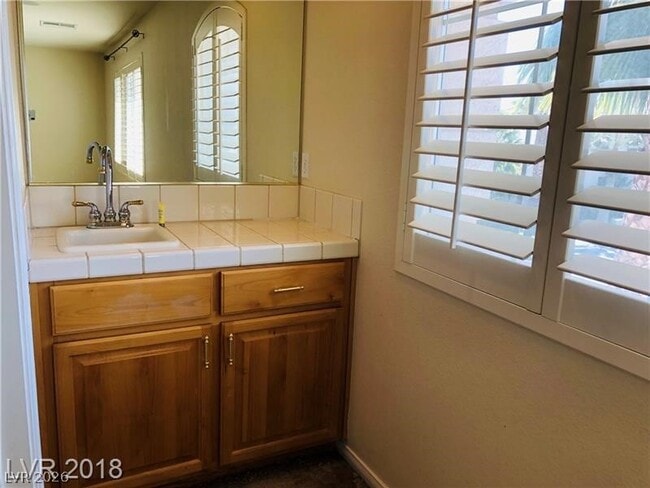 Building Photo - 6610 Gilded Lantern Ave