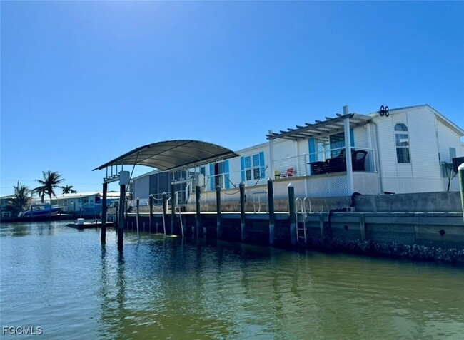 Building Photo - 2970 Sloop Ln