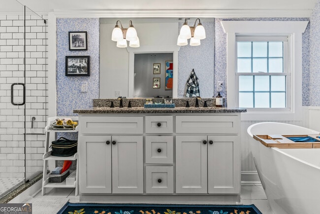 Building Photo - 1580 Farmington Rd