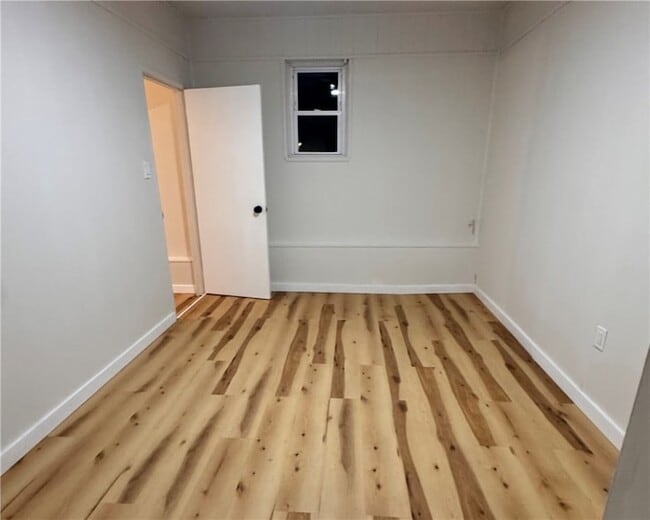 Building Photo - 1332 Goettmann St