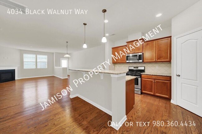 Building Photo - 4034 Black Walnut Wy