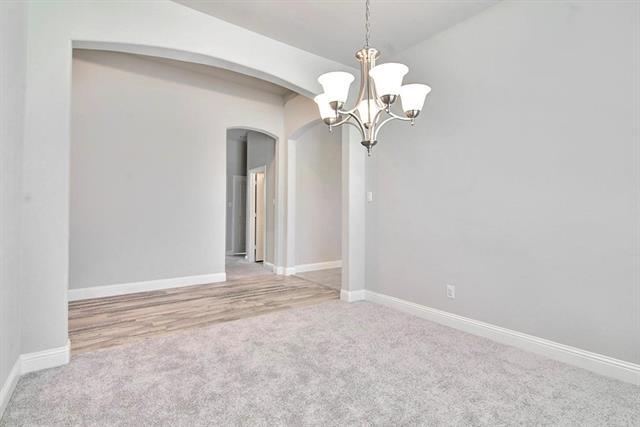 Building Photo - 2417 Griffith Park Dr