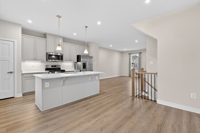 Building Photo - Baker Farm Beauty - Showings TBD