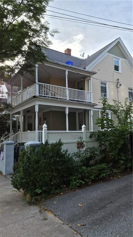 Building Photo - 95 Adelaide Ave