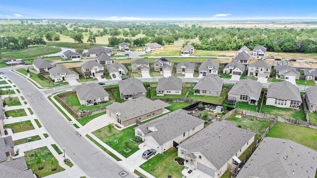 Building Photo - 128 Smokebush Trail