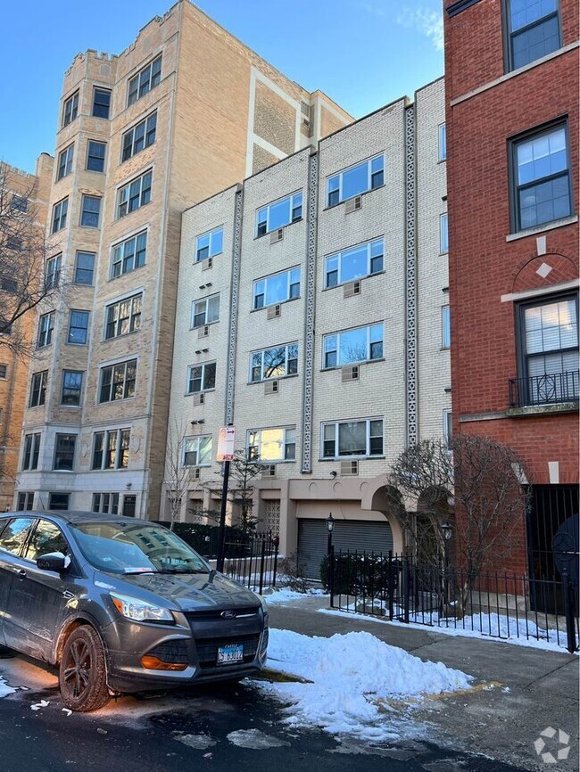 Building Photo - 619 W Stratford Pl