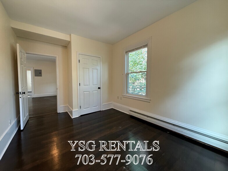 Building Photo - 10 Alleghany St